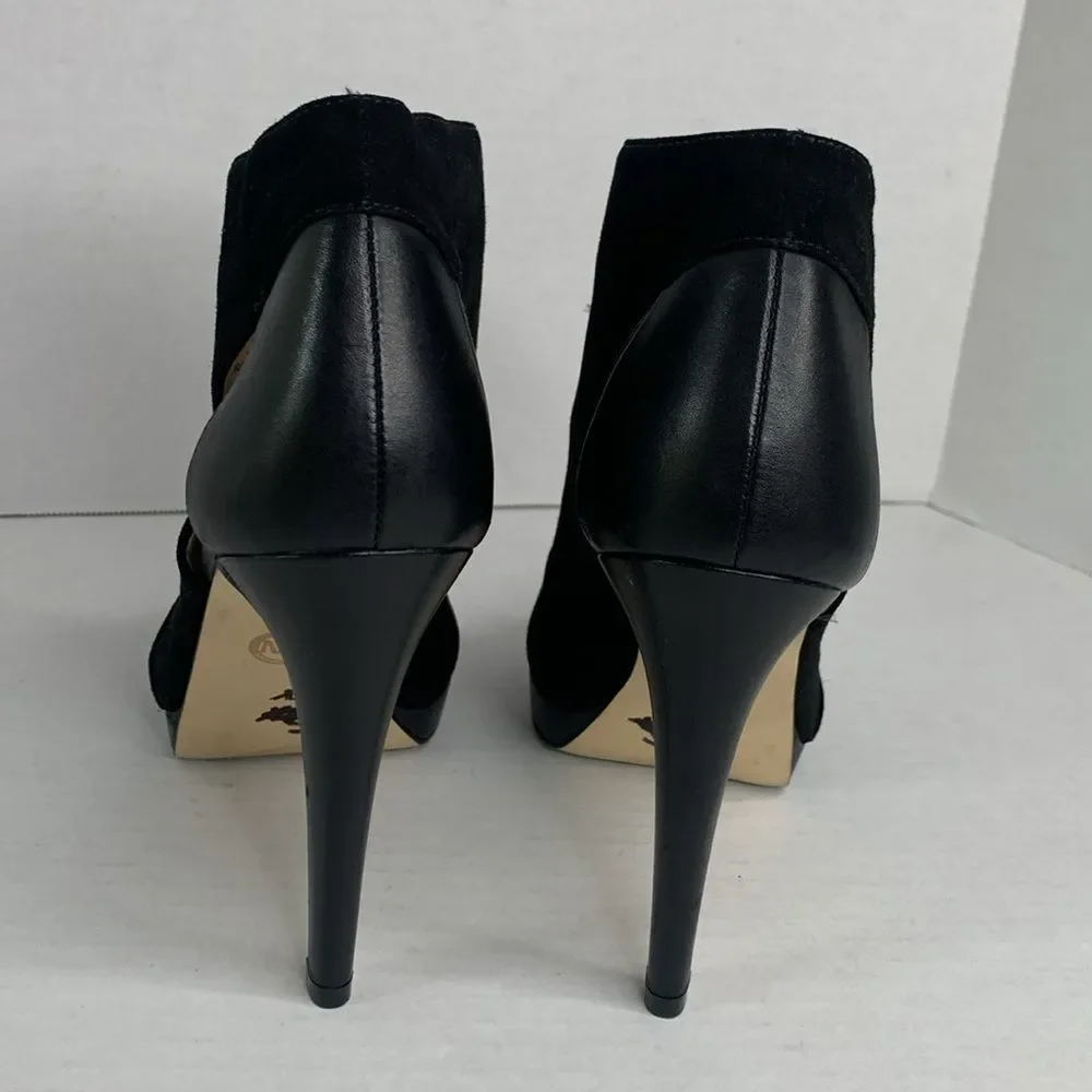 Michael Kors Isabella black suede leather peep toe heeled ankle booties NWOT - Picture 6 of 11